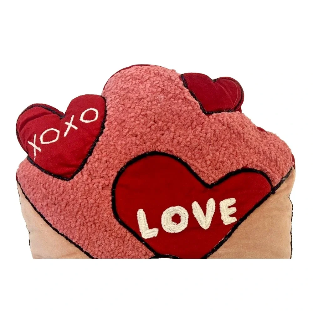 Valentine's Throw Pillow Love‎ Letter XOXO Red Pink Heart Plush Sherpa 16